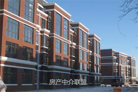 出售泰安东苑小区3室1厅1卫115平精装修